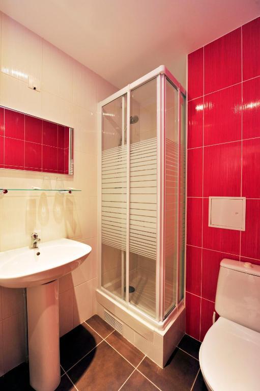 Le Victor Hugo Otel Montrouge Oda fotoğraf